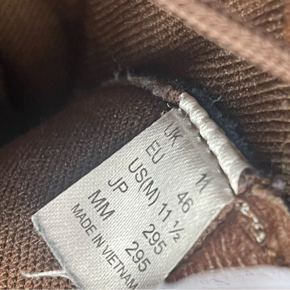 Helly Hansen Men's Vigeland Casual Boot - Navy and Brown Size 11.5